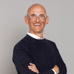 headshot-peter-dhondt